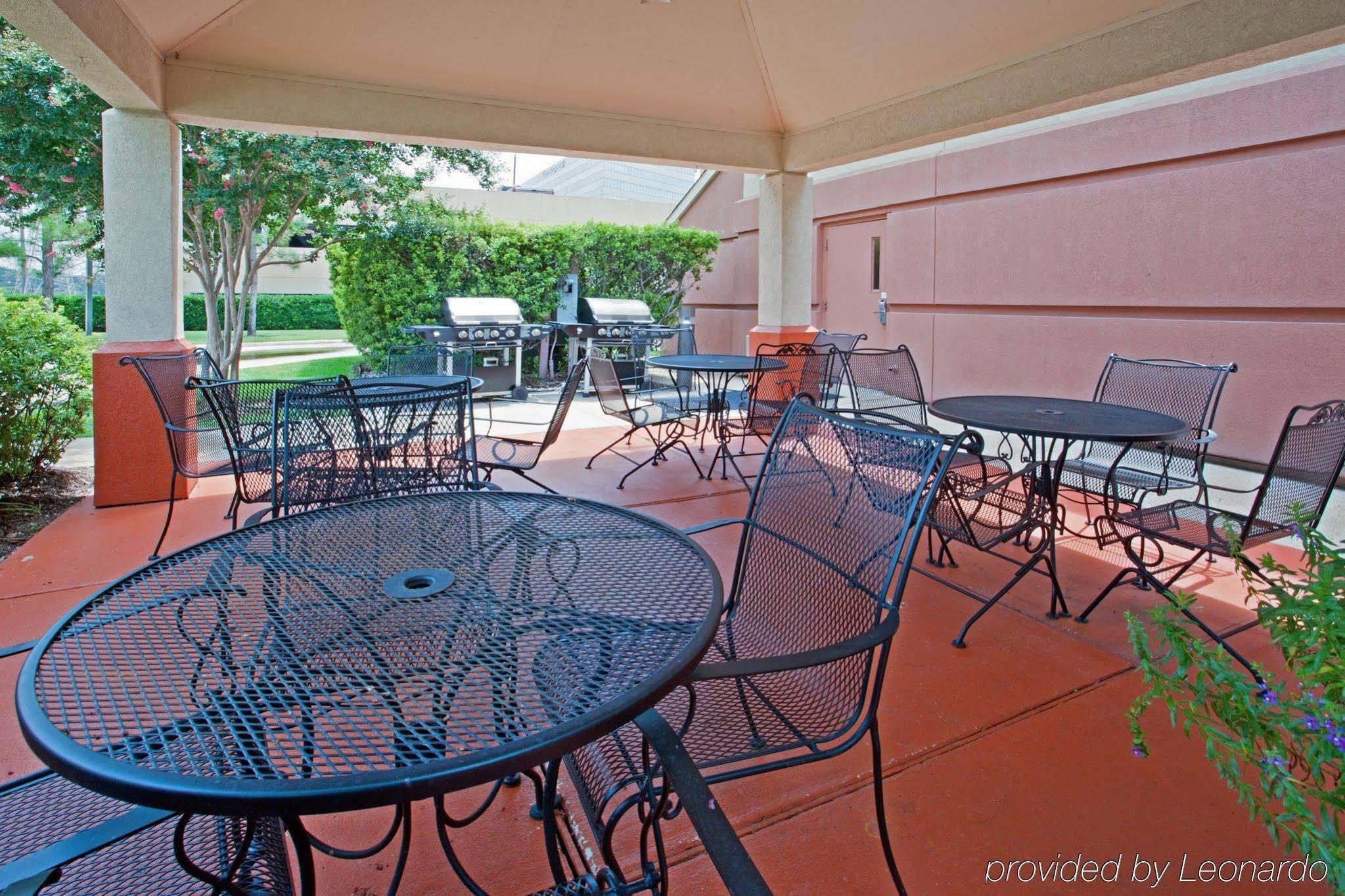 Sonesta Simply Suites Houston Galleria Medical Center Екстериор снимка