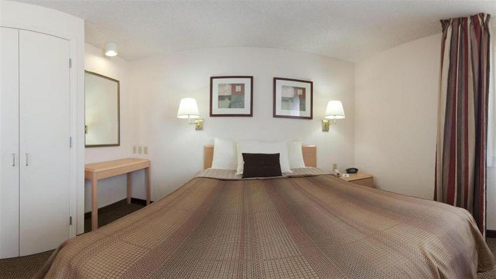 Sonesta Simply Suites Houston Galleria Medical Center Екстериор снимка
